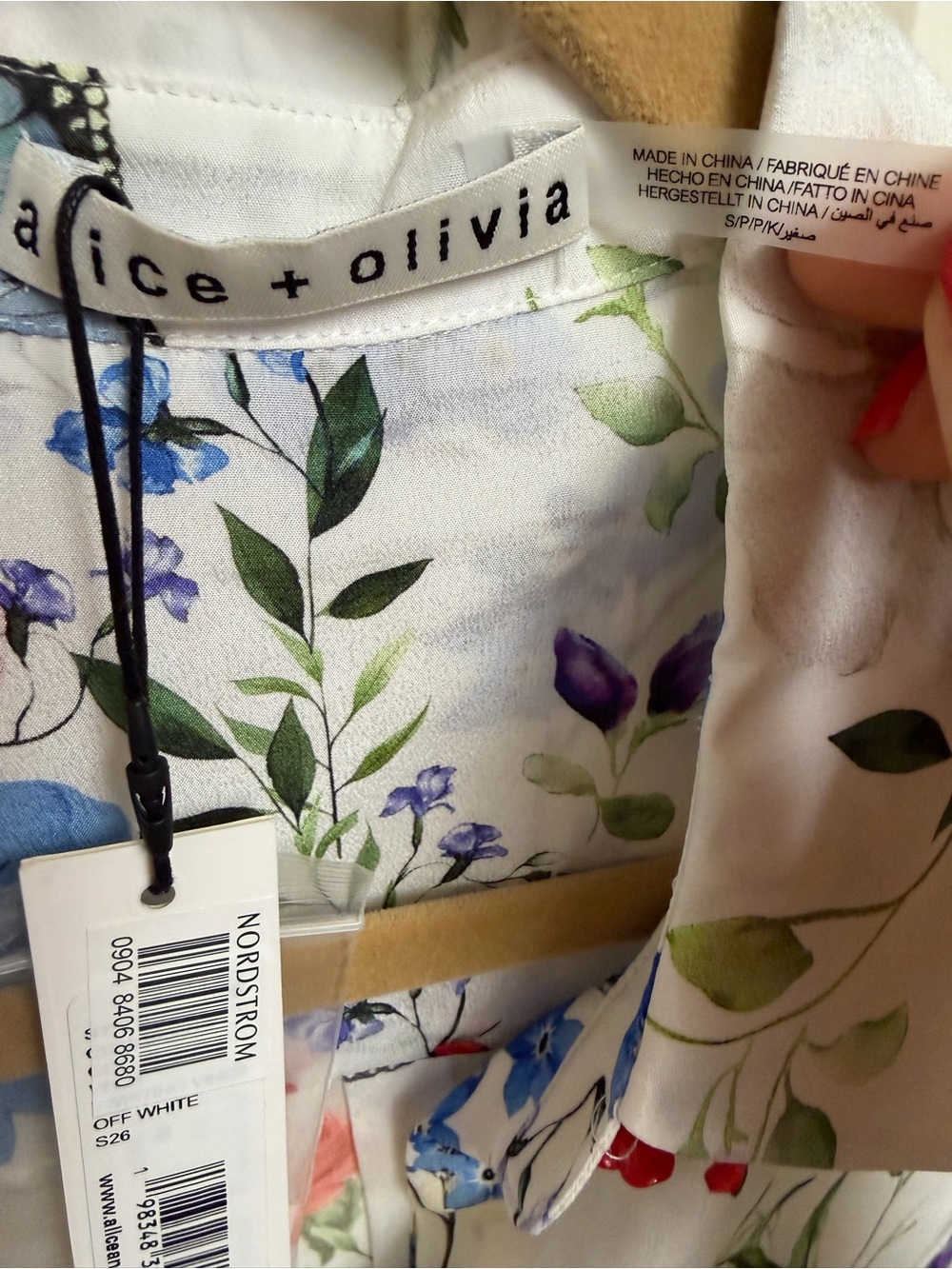 Alice + Olivia Willa Silk Blouse Size Small - Picture 8 of 9